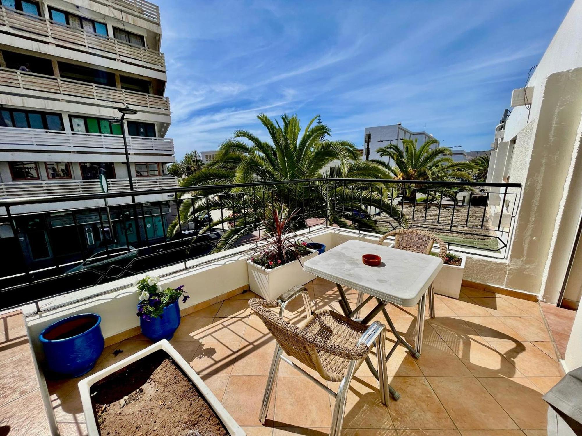 Aparthotel Merry *